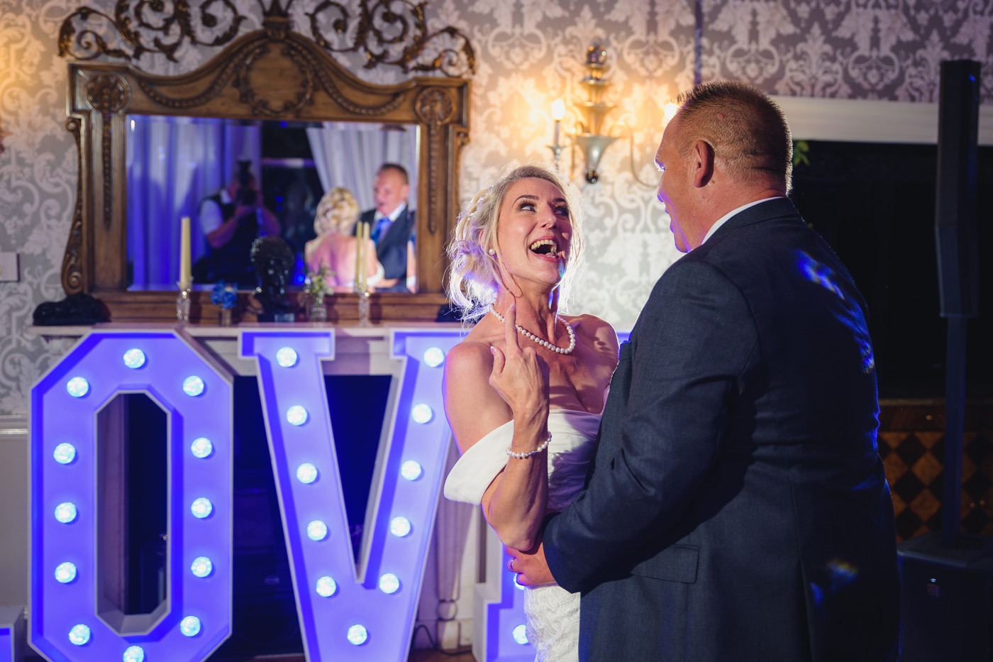 Wedding Photographer Bristol Tracy Park