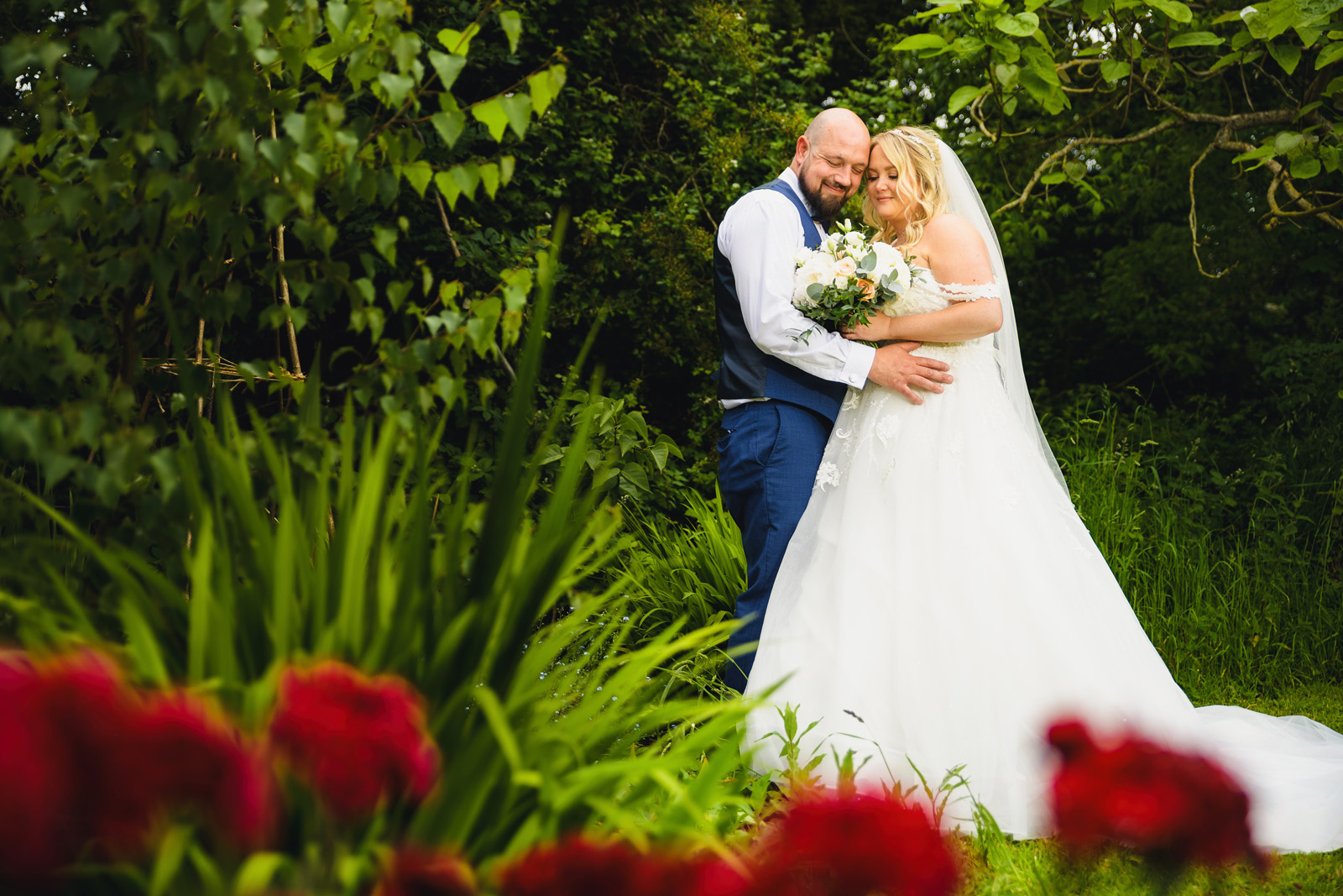 Featured image for “Leanne & Adam’s Wedding Day at Greenway Farm”