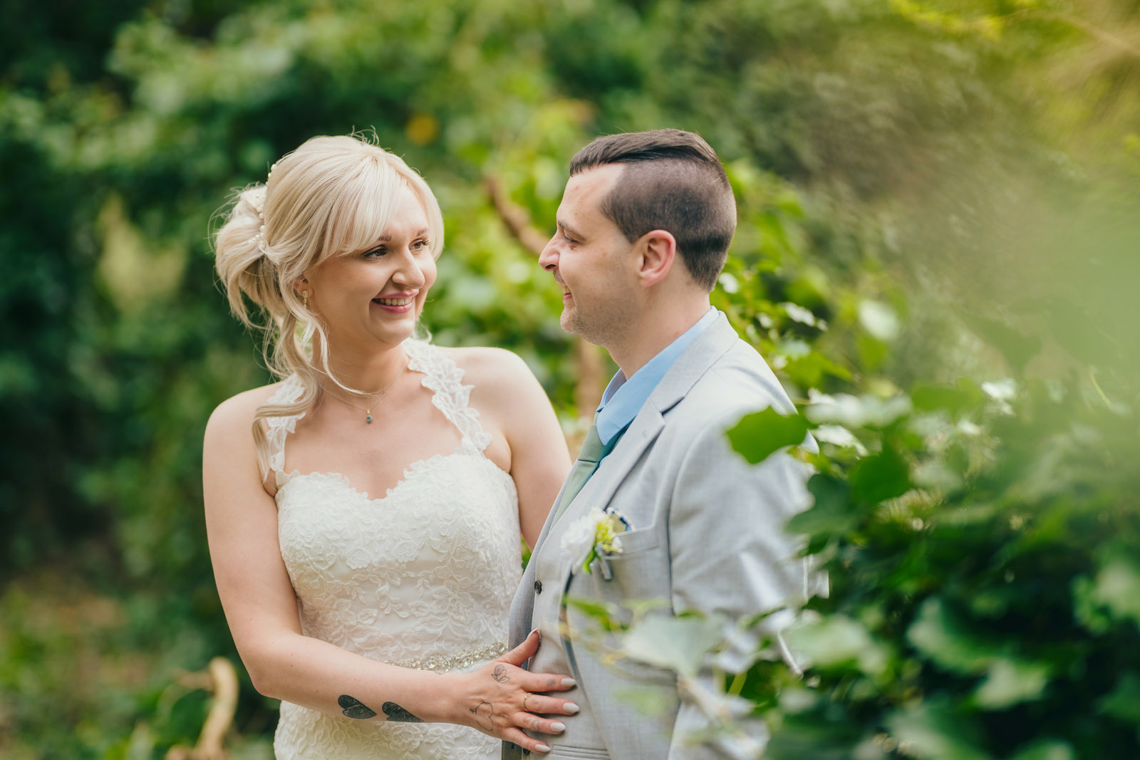 Wedding Photographer at Chequers Inn, Hanham