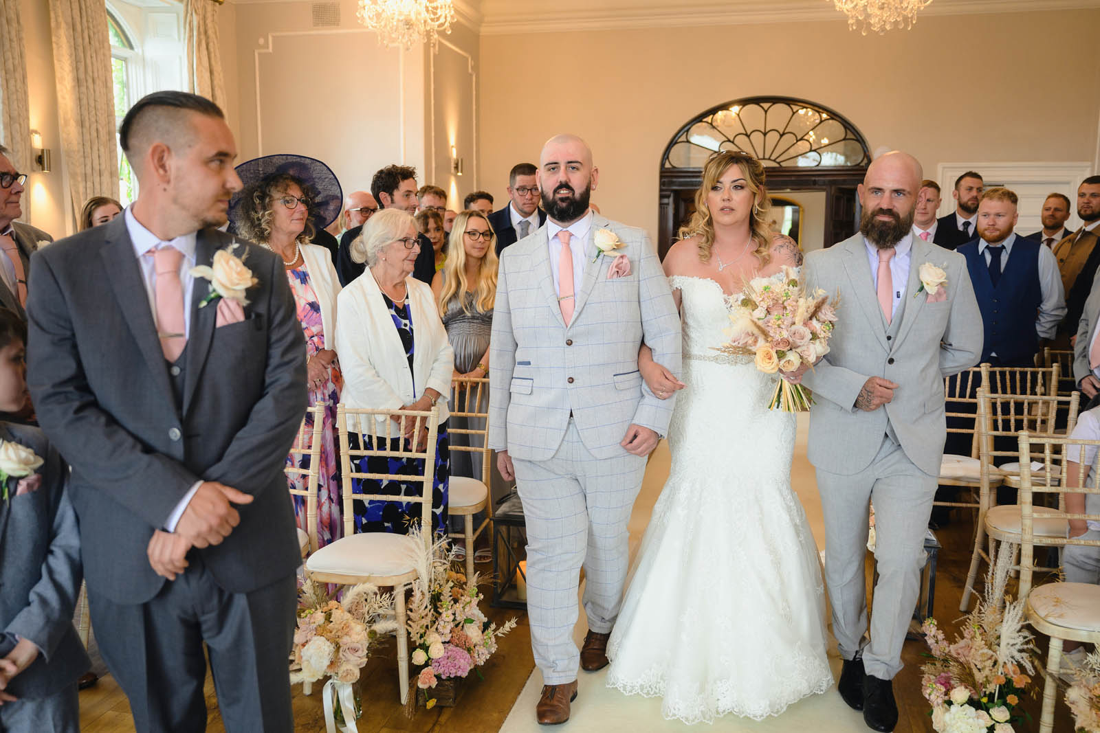 Wedding Photographer Eastwood Park