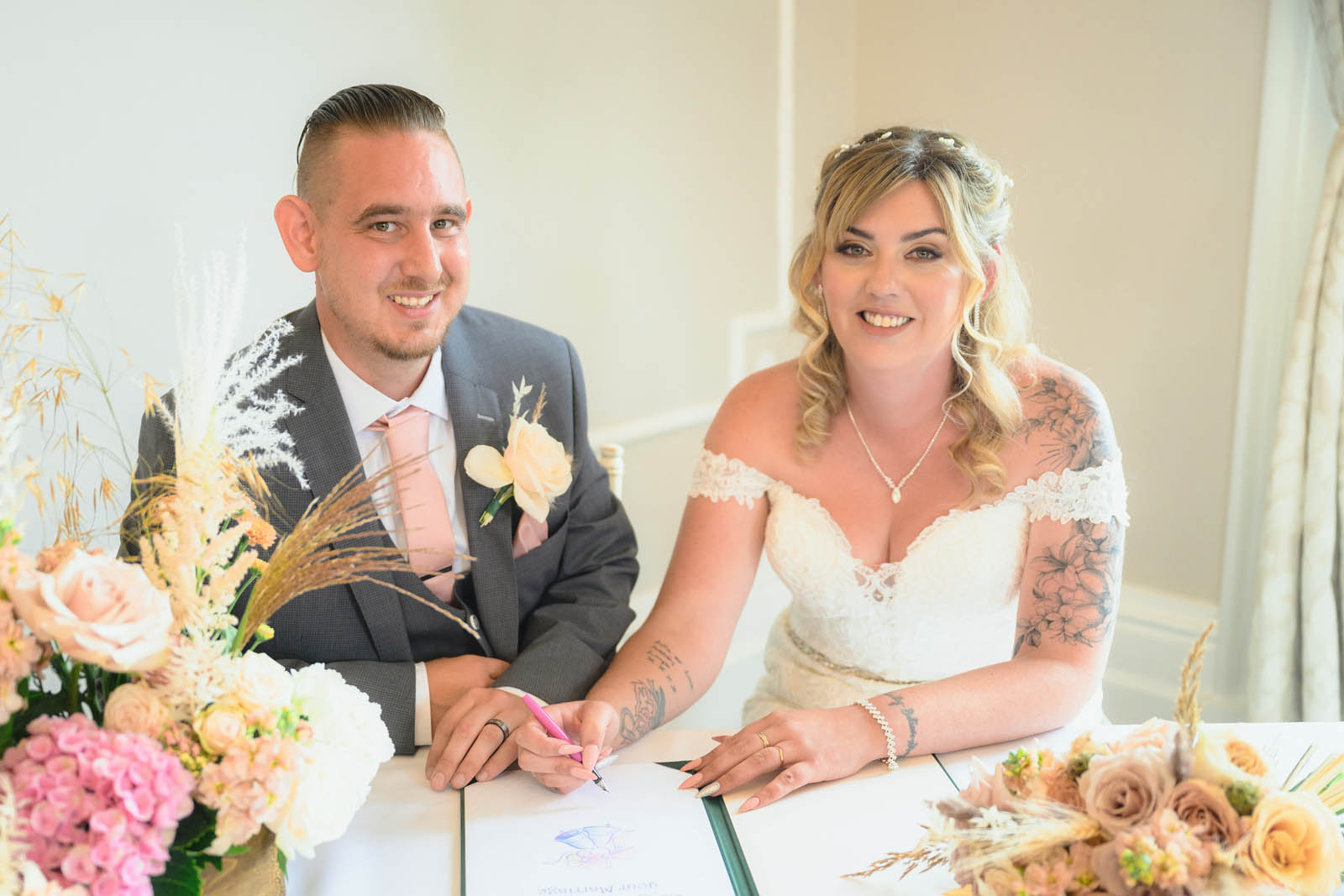 Wedding Photographer Eastwood Park