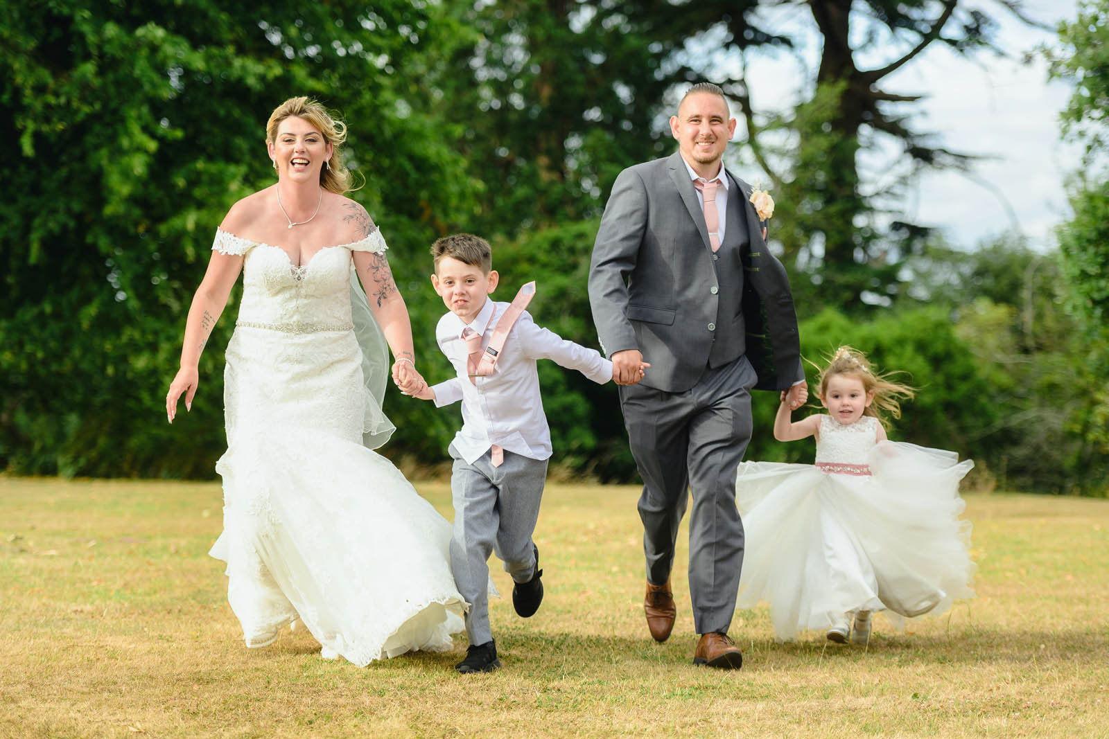 Featured image for “Chelsea & George’s Wedding Day at Eastwood Park”