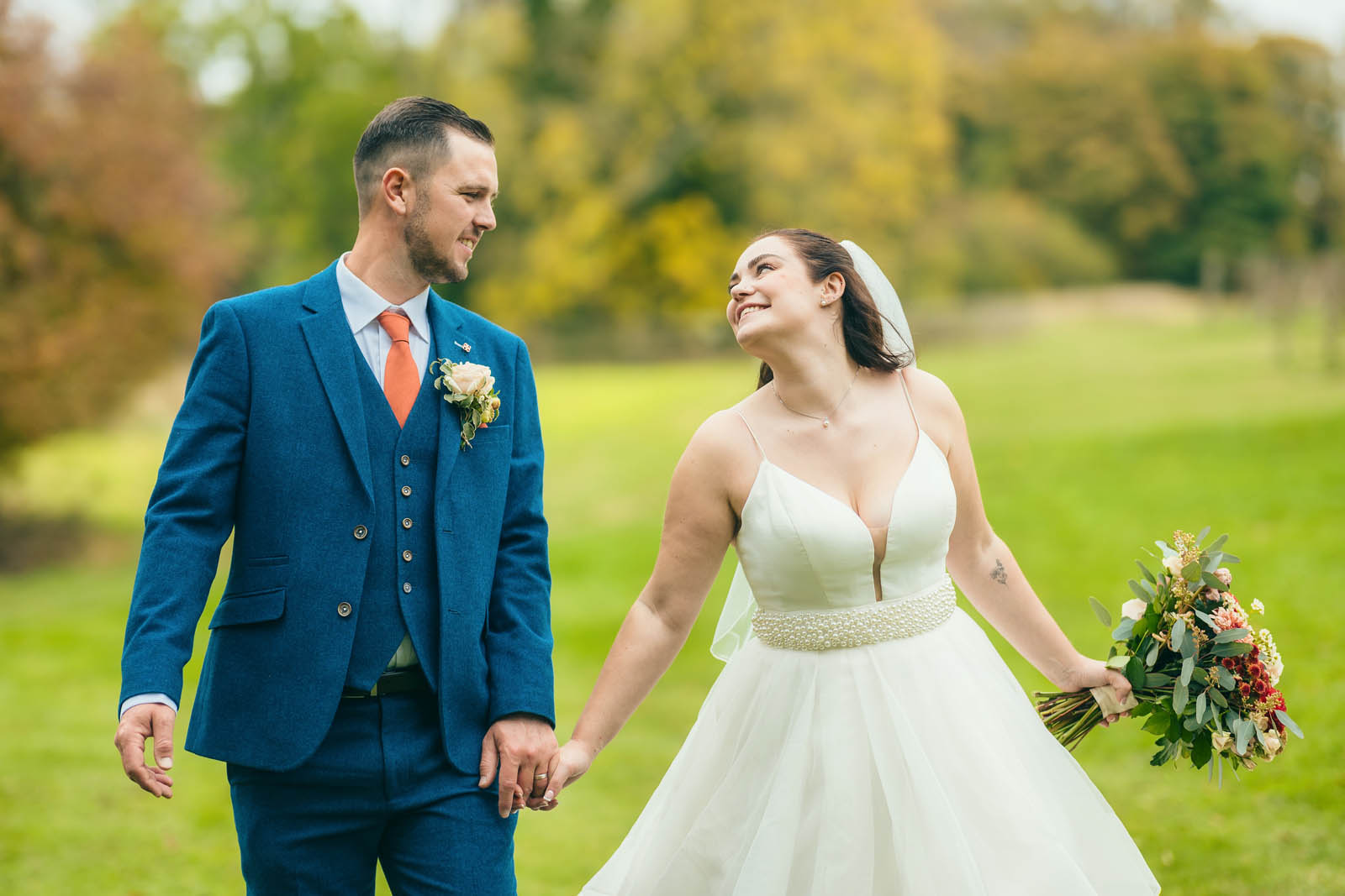 Wedding Photographer at The Pear Tree in Purton